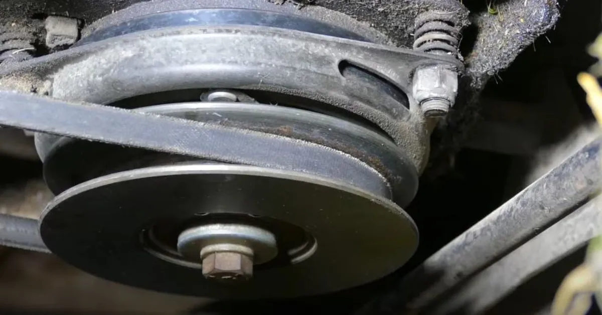 Common Lawn Mower Clutch Problems (Fixed)